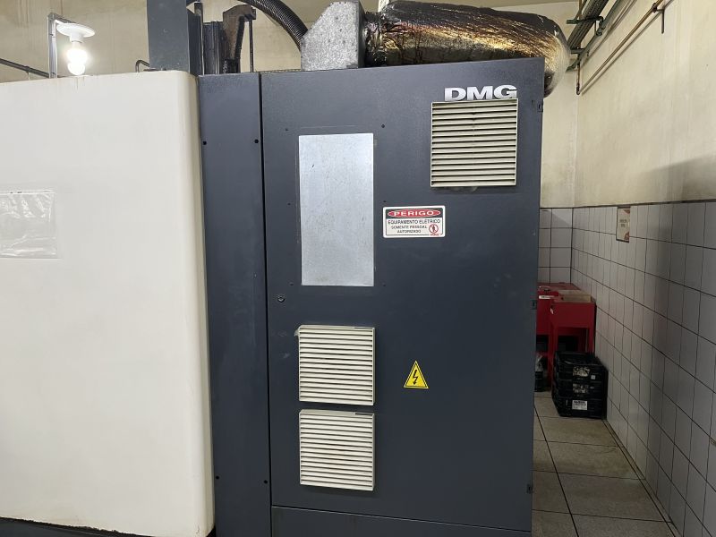 Centro de Usinagem Vertical DMG MORI DMC 635V Ecoline
