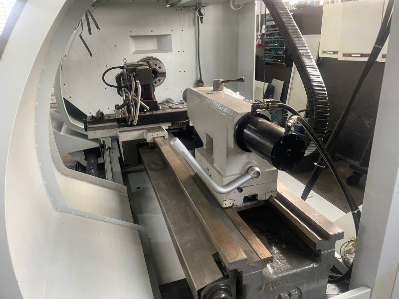 Torno CNC SINITRON BNC-2260