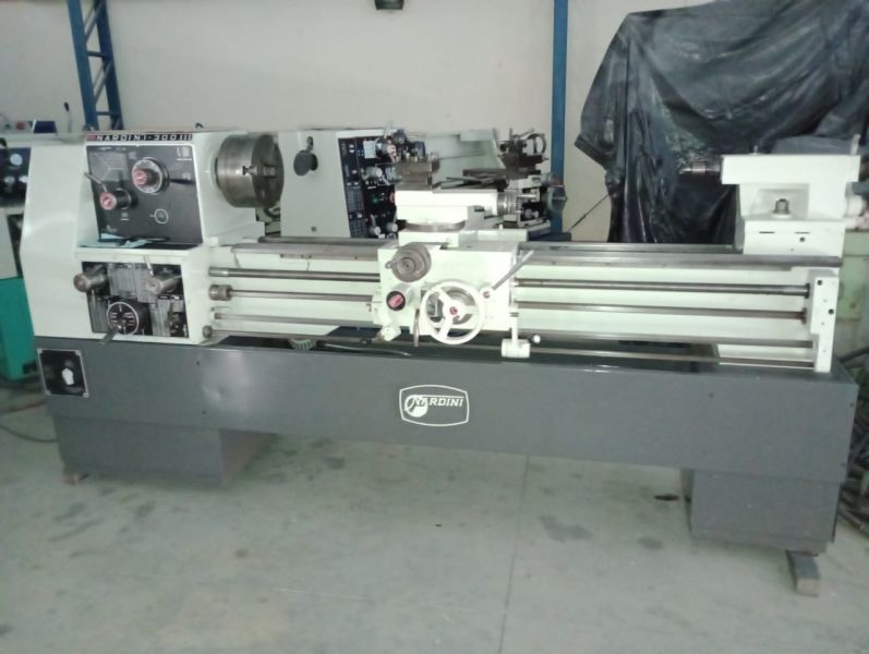 Torno Mecânico NARDINI 300III