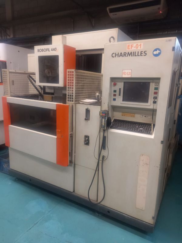 Eletroerosão a Fio CHARMILLES ROBOFIL 440