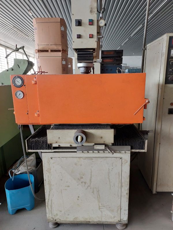 Eletroerosão por Penetração RESITRON 875