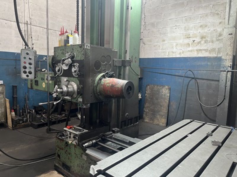 Mandrilhadora Universal ZOCCA MFZ-110