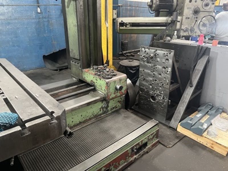 Mandrilhadora Universal ZOCCA MFZ-110