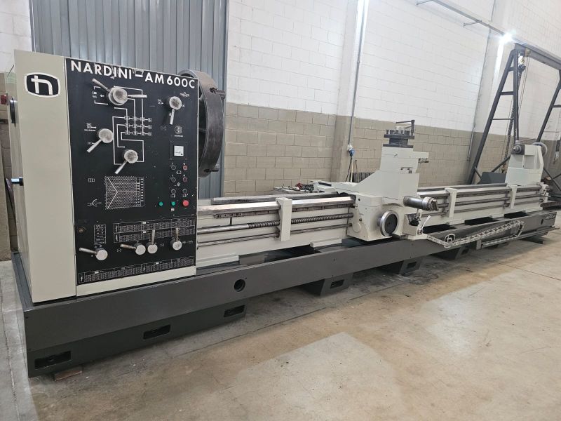 Torno Mecânico NARDINI AM600C