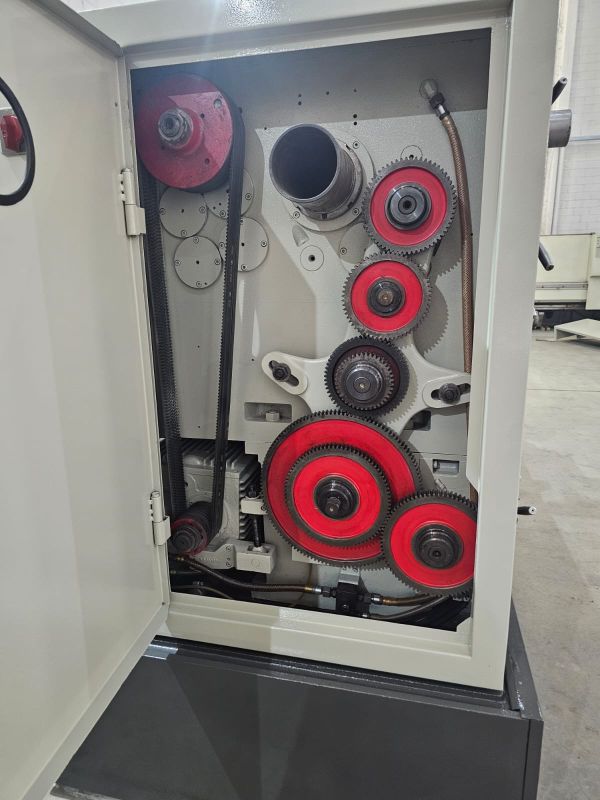 Torno Mecânico NARDINI AM600C