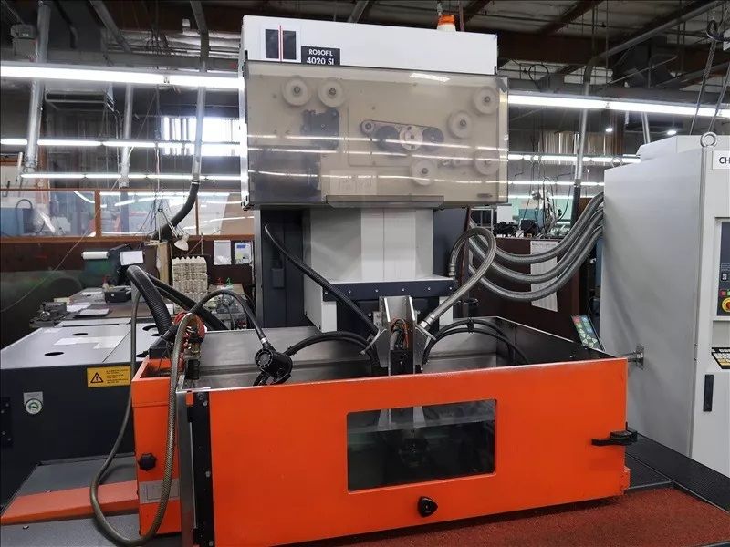 Eletroerosão a Fio CHARMILLES ROBOFIL 4020SI