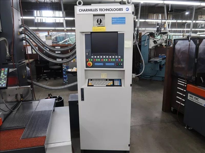 Eletroerosão a Fio CHARMILLES ROBOFIL 4020SI