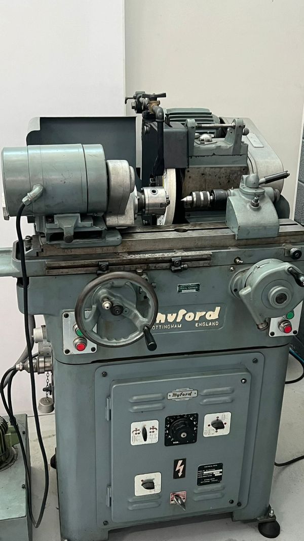 Retifica Plana Automática JUNG 1PK2000-4