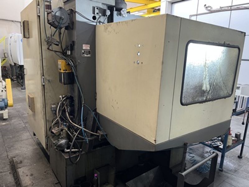 Fresadora CNC ROCCO F700