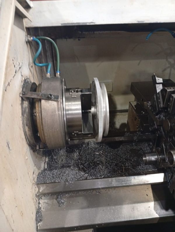 Torno CNC ROMI CENTUR 30S