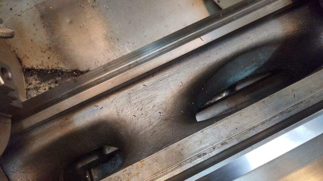 Torno CNC ROMI CENTUR 30D
