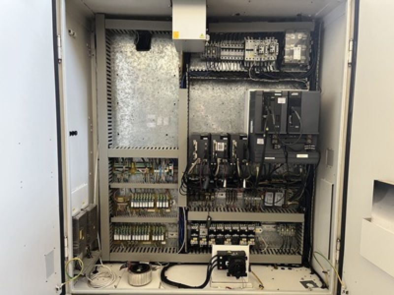 Centro de Usinagem Vertical VEKER LITZ DN-1000