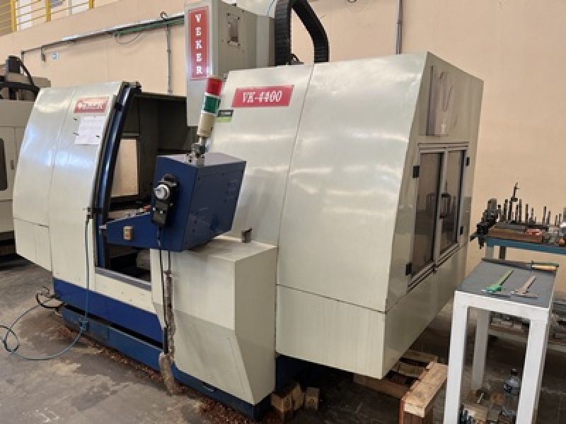 Fresadora CNC VEKER VK4400