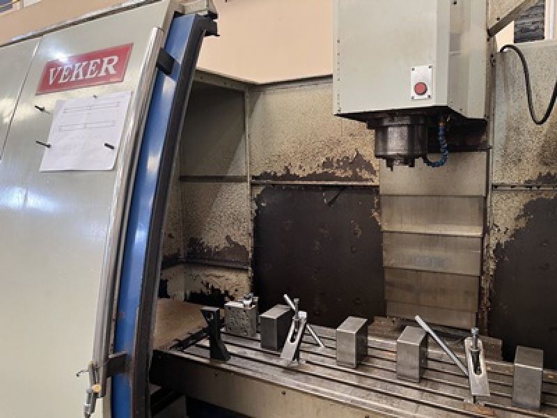 Fresadora CNC VEKER VK4400