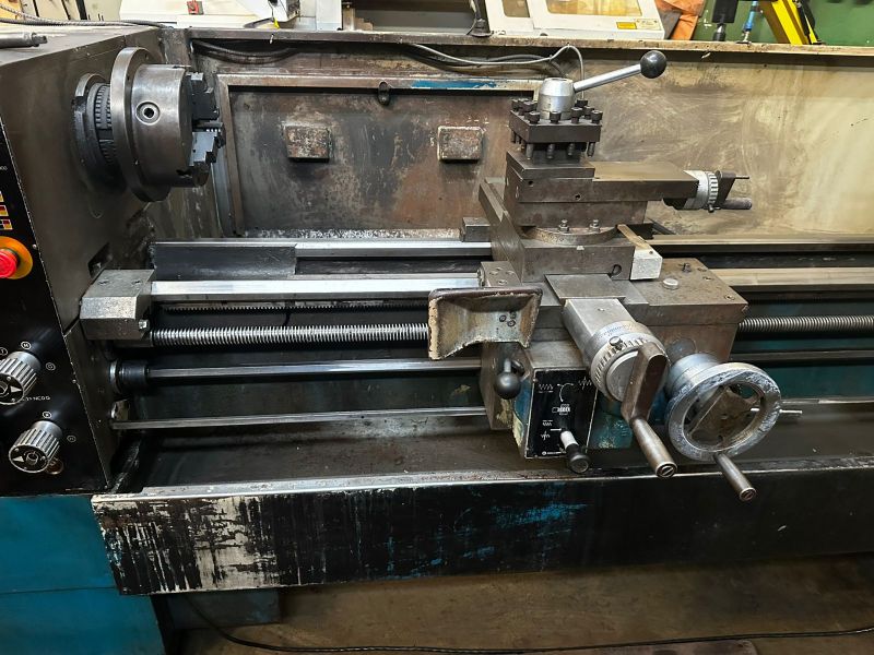 Torno Mecânico NARDINI ND250