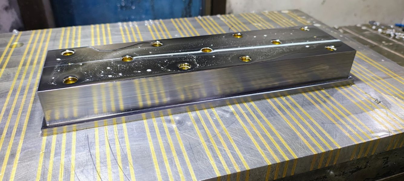 Centro de Usinagem ROMI DISCOVERY 1250