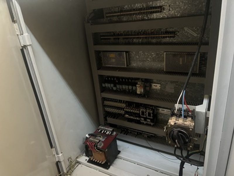 Fresadora CNC SINITRON B5NX