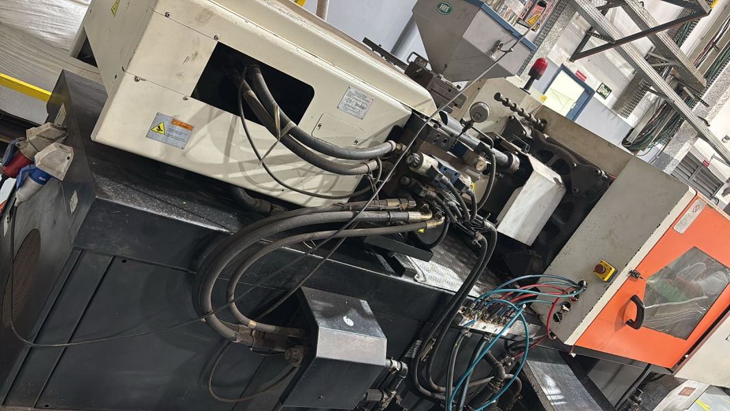 INJETORA PLÁSTICA CHEN HSONG JM138