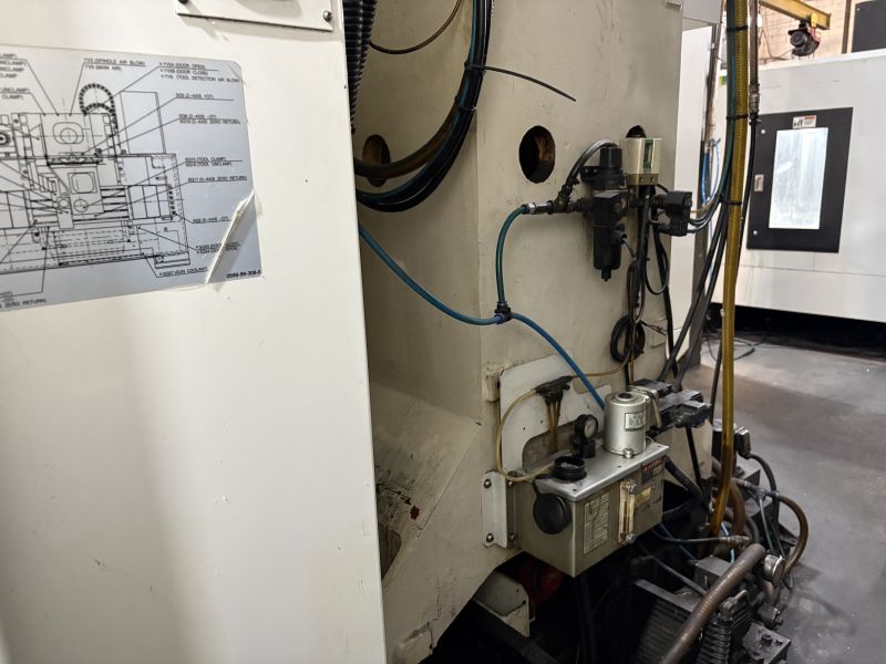 Centro de Usinagem Vertical HYUNDAI-KIA VX500