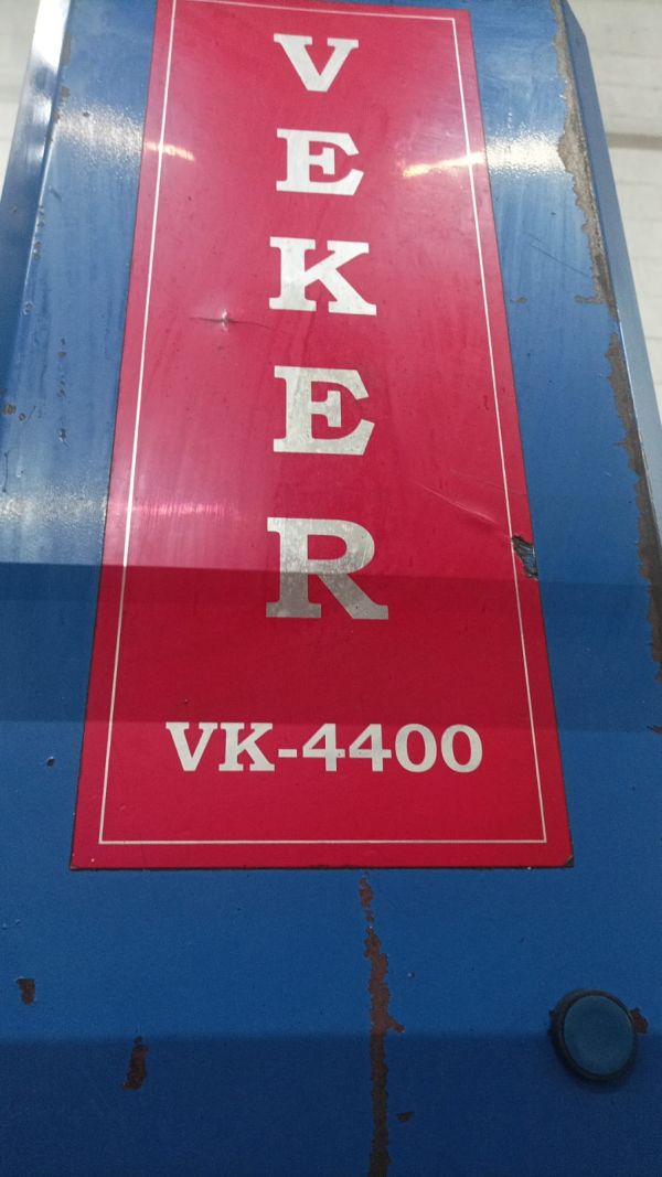 Fresadora CNC VEKER VK4400