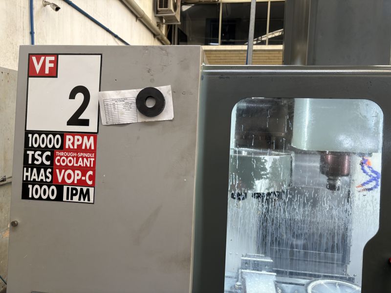 Centro de Usinagem Vertical Haas VF-2