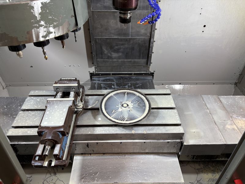 Centro de Usinagem Vertical Haas VF-2