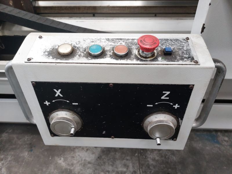 Torno CNC TRAVIS TR-3