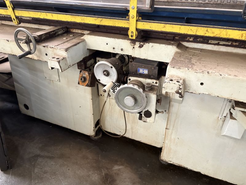 Retífica Cilíndrica Universal BLOHM RB 152 A