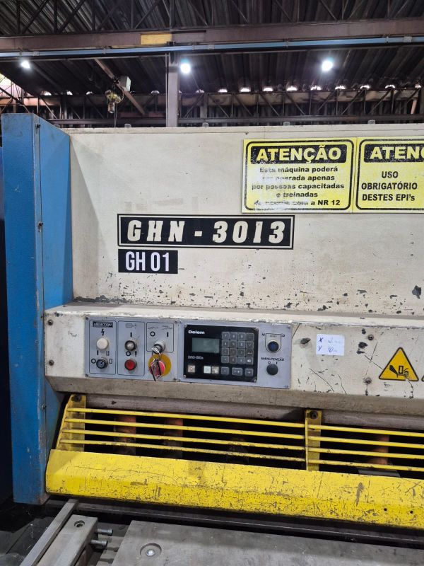 Guilhotina Hidráulica NEWTON GHN 3013 II