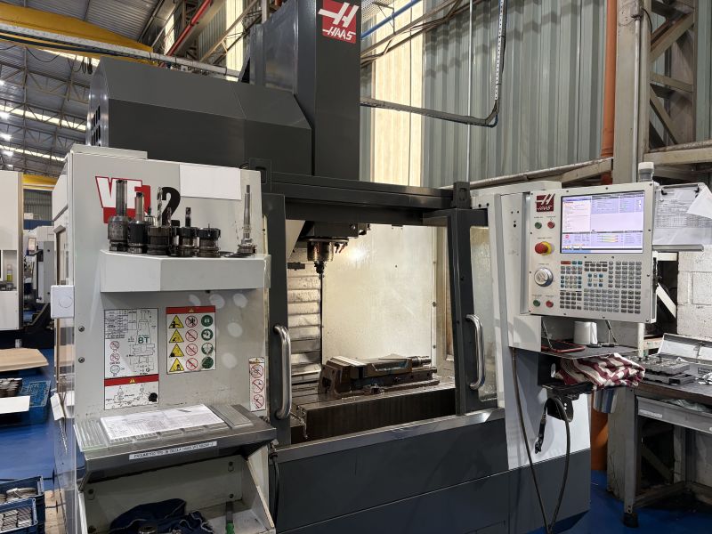 Centro de Usinagem Vertical HAAS VF-2-SE