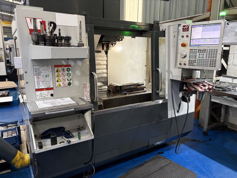 Centro de Usinagem Vertical HAAS VF-2-SE