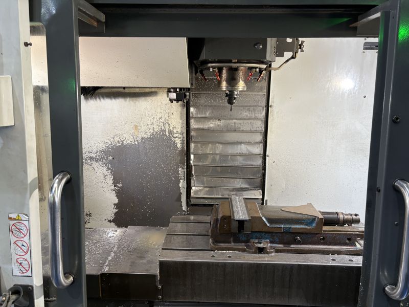 Centro de Usinagem Vertical HAAS VF-2-SE