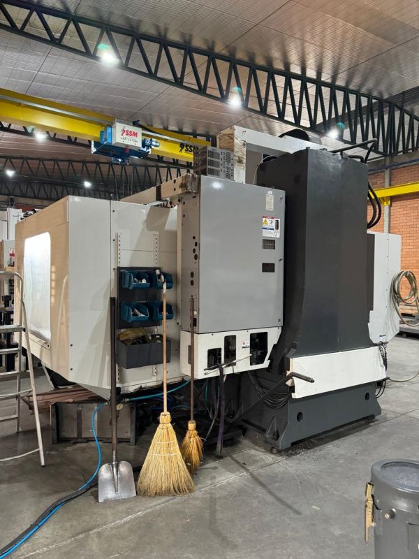 Centro de Usinagem Vertical HAAS VF-9
