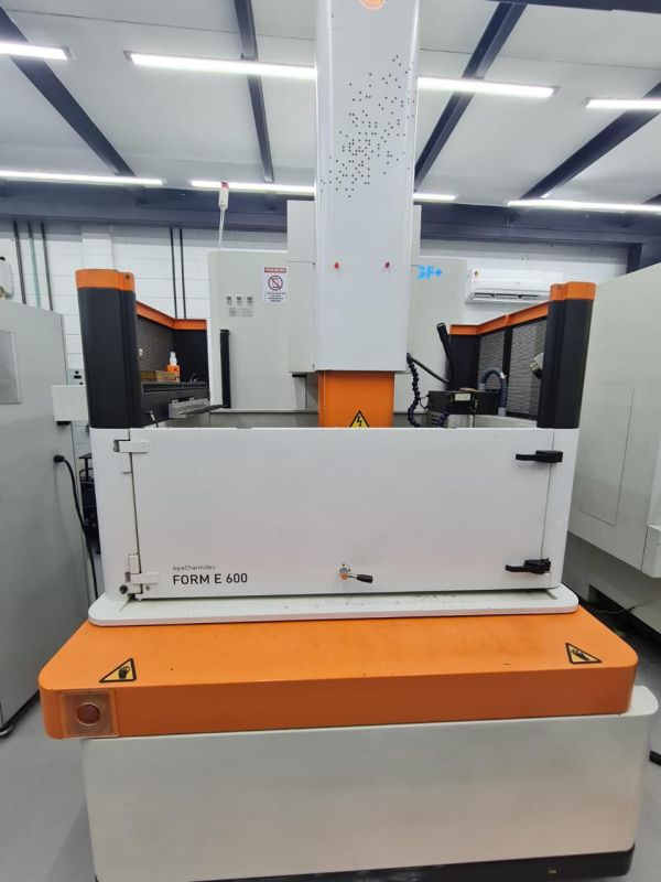 Eletroerosão por Penetração CNC CHARMILLES FORM E 600