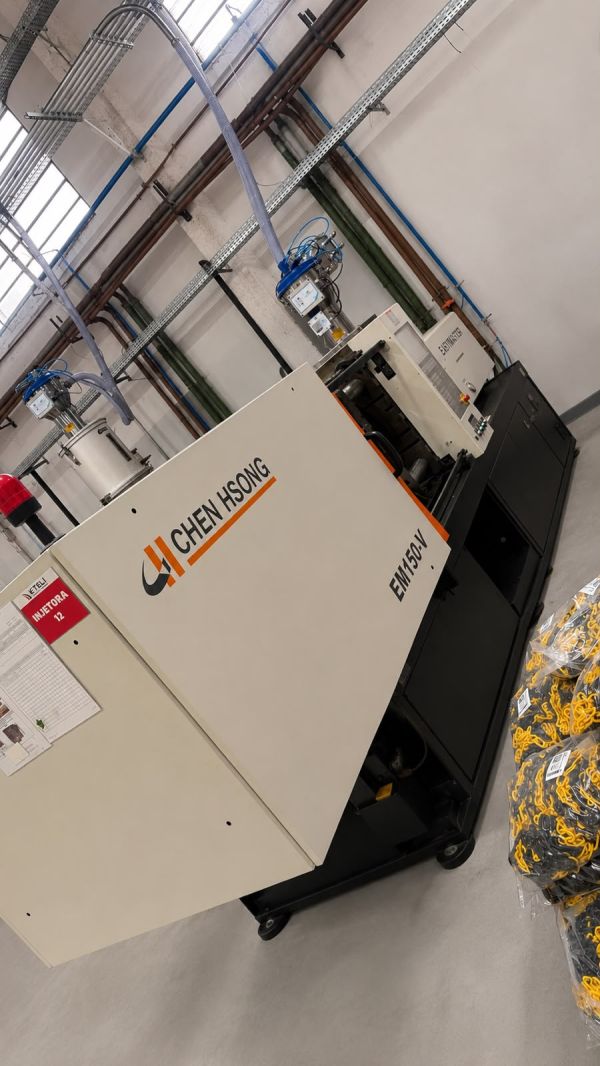 Injetora Plástica CHEN HSONG EM150V