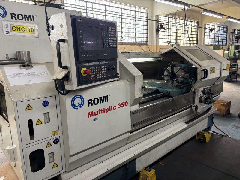 Torno CNC ROMI MULTIPLIC 35D