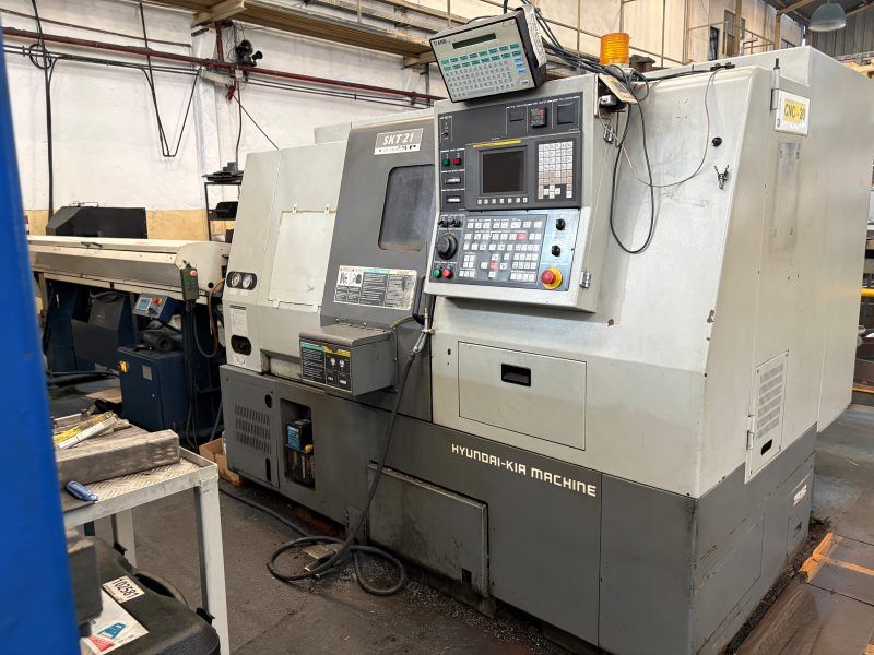 Torno CNC HYUNDAI-KIA SKT 21