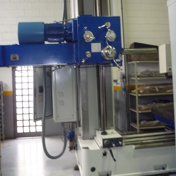 Mandrilhadora Universal JUARISTI MDR 110 CF