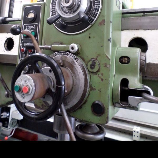 Furadeira Radial ROCCO R-60H