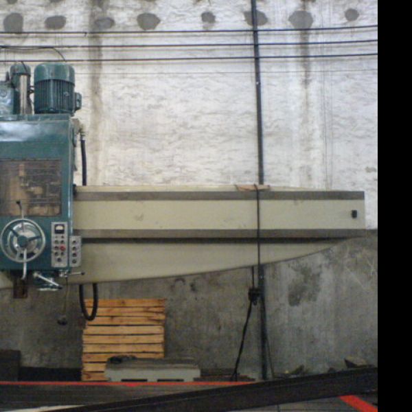 Furadeira Radial STANKOIMPORT 2M58