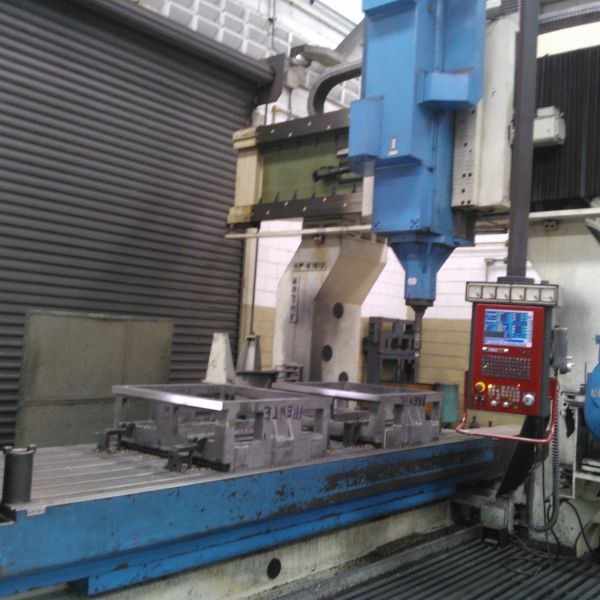 Fresadora tipo Portal CNC ZAYER KP-4000