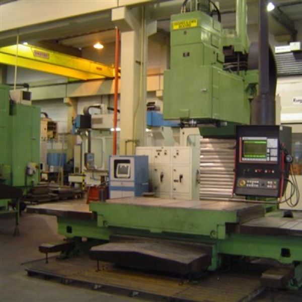 Fresadora CNC GIDDINGS & LEWIS