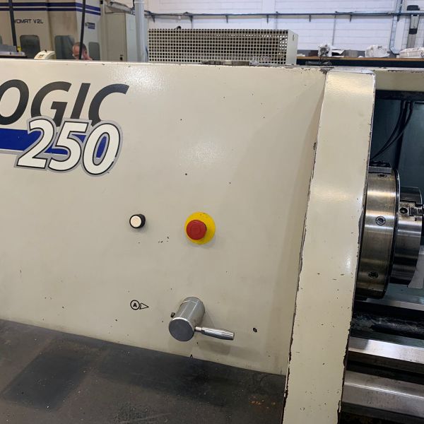 Torno CNC NARDINI DIPLOMAT LOGIC 250