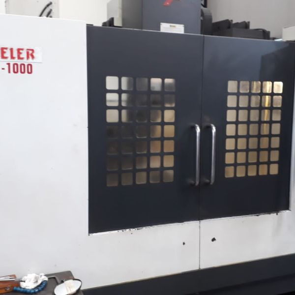 Centro de Usinagem Vertical FEELER FV1000