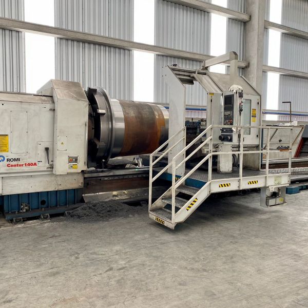 Torno CNC ROMI CENTUR 140A