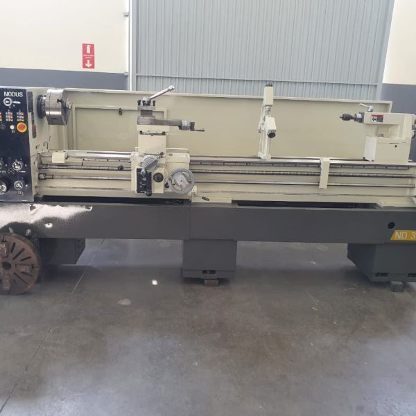 Torno Mecânico NARDINI ND325