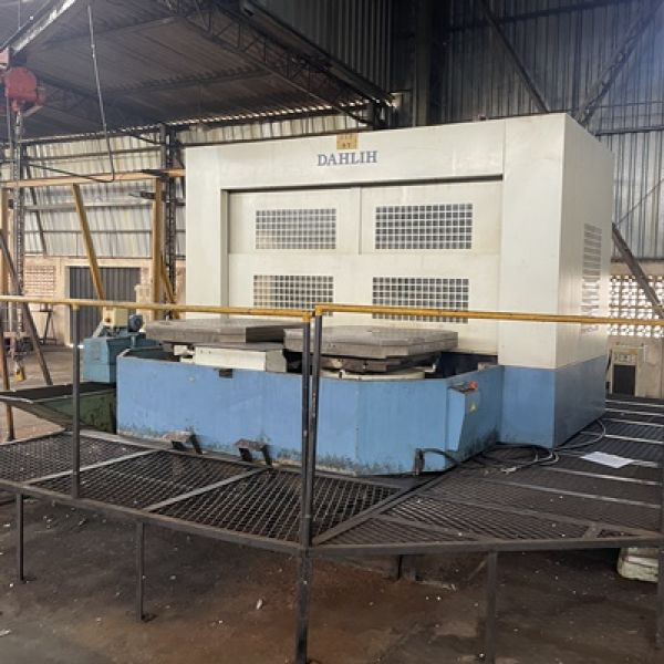 Centro de Usinagem Horizontal DUPLO PALLET DAHLIH MHC-800