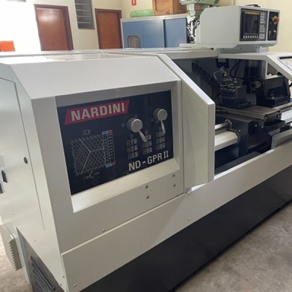 Torno CNC NARDINI GPRII