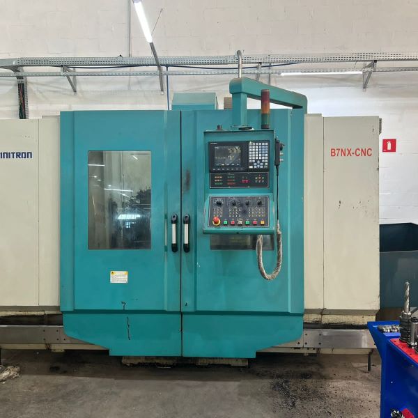 Fresadora CNC SINITRON B7NX-CNC