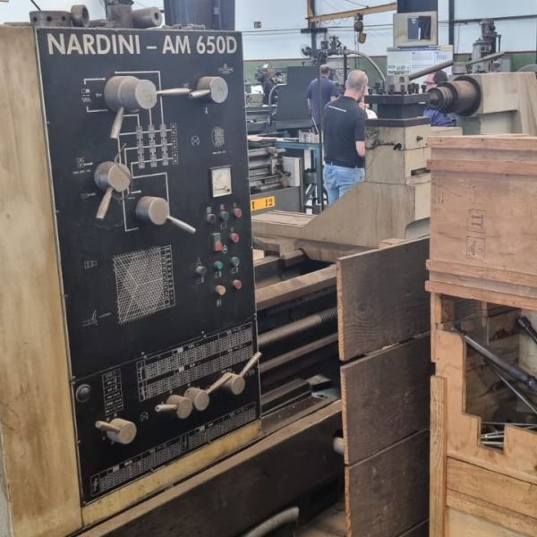 Torno Mecânico NARDINI AM650D